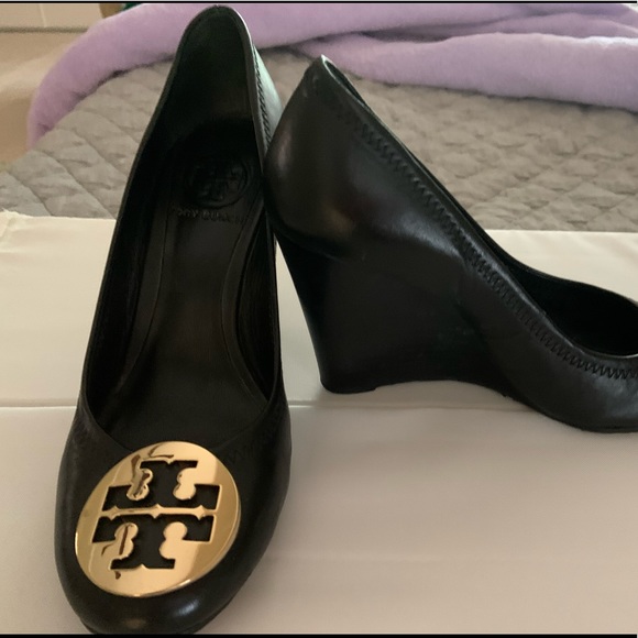Tory Burch Shoes - Tory Burch black wedge heels